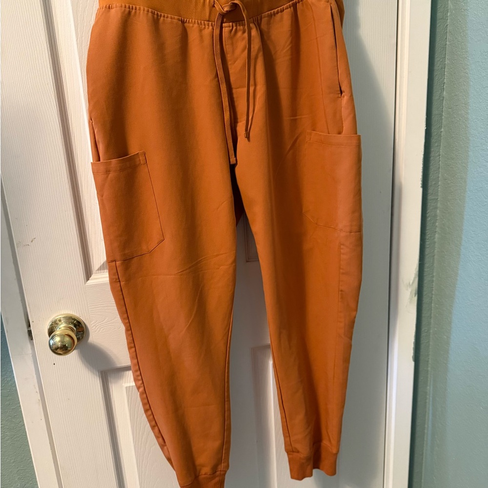 Women's Mandala Scrub  Orange Jogger Pants L